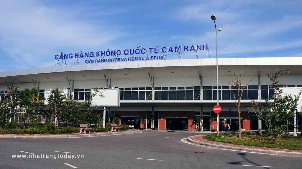 Dịch vụ xe đưa đón sân bay Cam Ranh - Nha Trang