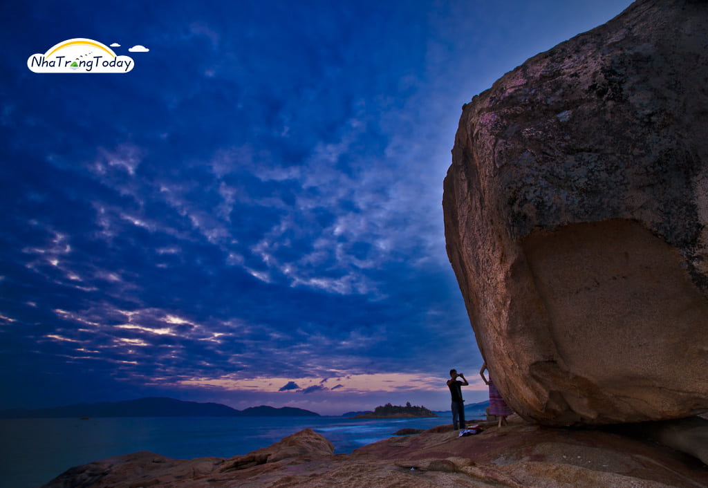 Hòn Chồng Nha Trang